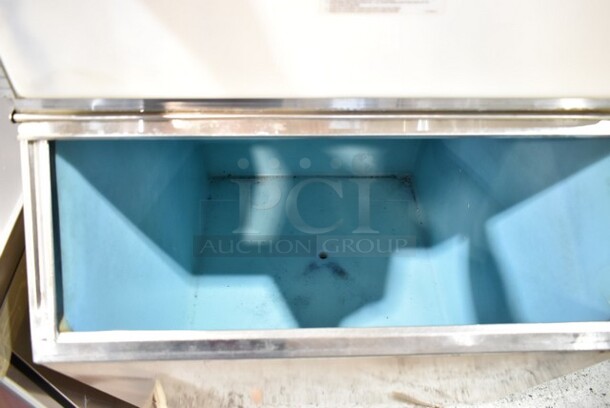 Manitowoc IY0686C-161 Stainless Steel Commercial Ice Head on Manitowoc C4 Ice Bin. 115 Volts, 1 Phase.  - Image 2 of 6