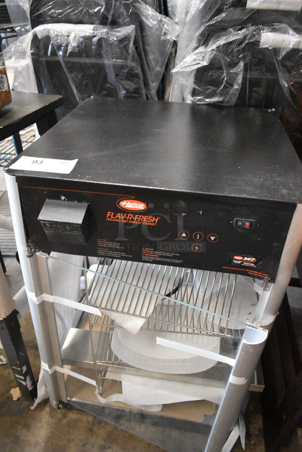 BRAND NEW SCRATCH AND DENT! Hatco FDWD-2X Flav-R-Fresh Two Door Heated Display Cabinet with Humidity Control and Multi-Purpose Rack. Broken/Missing Side Glass Panels. 120 Volts, 1 Phase. Tested and Working! - Image 3 of 5