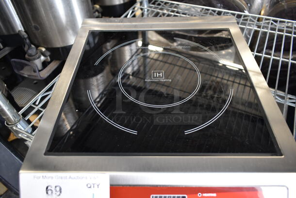 BRAND NEW SCRATCH AND DENT! Avantco 177IC3500 Stainless Steel Commercial Countertop Electric Powered Single Burner Induction Range. 208-240 Volts, 1 Phase.  - Image 4 of 6