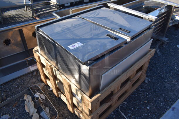 BRAND NEW IN CRATE! Advance Tabco Stainless Steel Commercial 2 Door Cabinet. 36x32x34 - Image 2 of 3