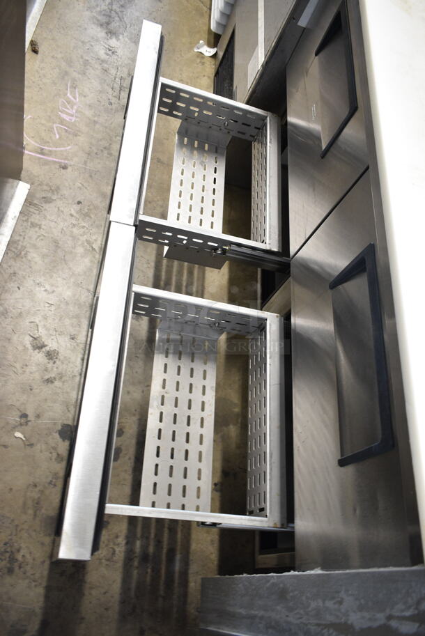 True TSSU-48-12D-4 Stainless Steel Commercial Sandwich Salad Prep Table Bain Marie Mega Top w/ 4 Drawers. 115 Volts, 1 Phase. Tested and Working! - Image 3 of 6