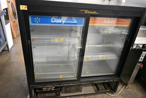 2016 True GDM-41SL-48-HC-LD Metal Commercial 2 Door Reach In Cooler Merchandiser. 115 Volts, 1 Phase. Tested and Working!