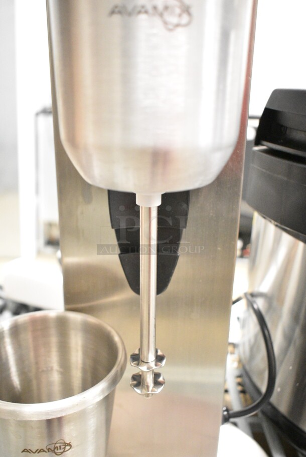 BRAND NEW SCRATCH AND DENT! AvaMix 928ADM1 Freestanding Single Spindle Drink Mixer / Milkshake Machine w/ Mixing Cup. 120 Volts, 1 Phase. Tested and Working! - Image 7 of 9