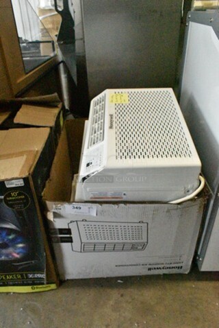 Honeywell Window Mount Air Conditioner. Tested and Working!