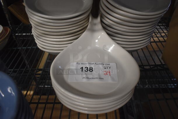29 White Ceramic Plates w/ Handle. 10x7x2. 29 Times Your Bid!