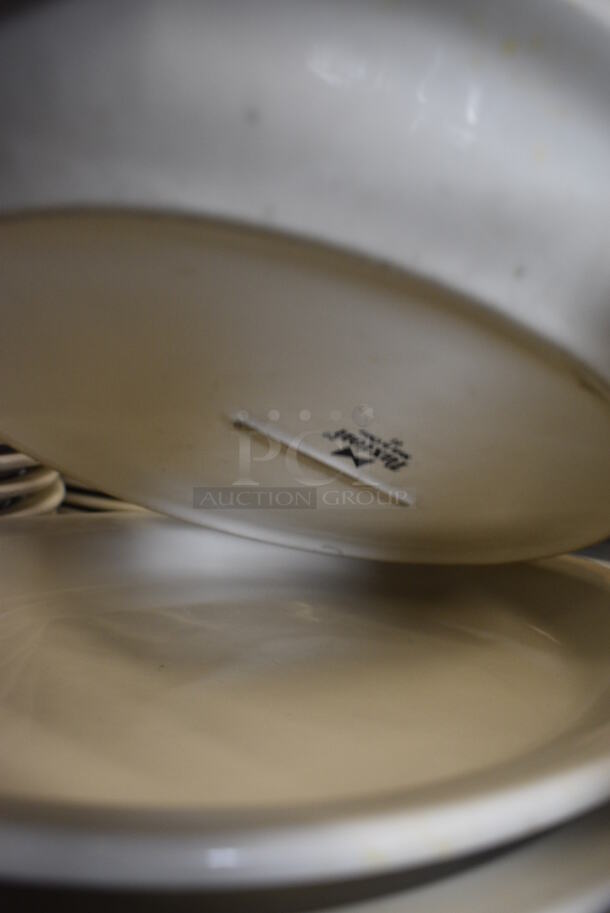 4 Various White Ceramic Oval Plates. Includes 11.5x9x1. 4 Times Your Bid! - Image 5 of 5
