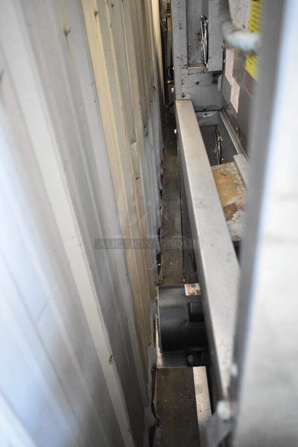 2 Blodgett DFG1XL/AA Stainless Steel Commercial Natural Gas Powered Full Size Convection Oven w/ View Through Doors, Metal Oven Racks and Thermostatic Controls. 2 Times Your Bid! - Image 7 of 11