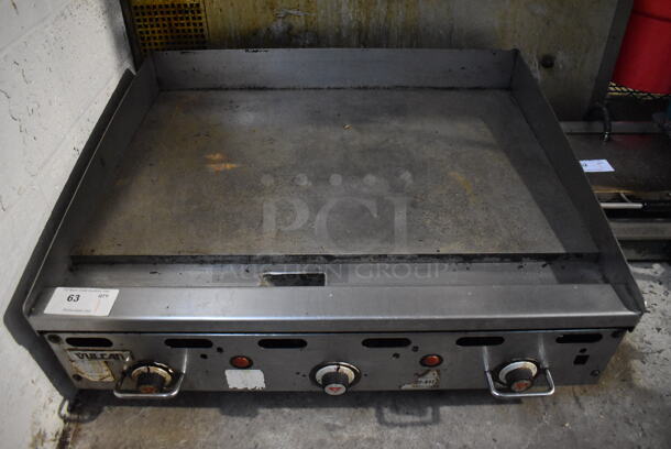 Vulcan Stainless Steel Commercial Countertop Natural Gas Powered Flat Top Griddle w/ Thermostatic Controls. 36x32x16