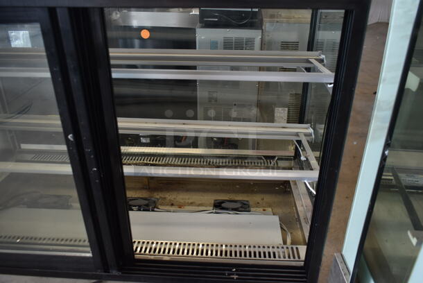 Stainless Steel Commercial Floor Style Deli Display Case Merchandiser. See Picture For Crack on Side Pane. Tested and Powers On But Does Not Get Cold - Image 5 of 7