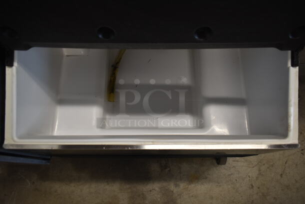Hoshizaki Stainless Steel Commercial Ice Head on Bin w/ Commercial Casters. - Image 6 of 9