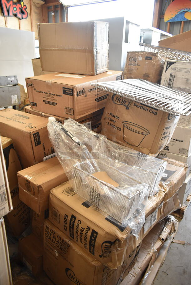 PALLET LOT of 25 BRAND NEW Boxes Including 795KFTL32RPE Choice 16-32 oz. Round PET Take-Out Lid - 300/Case, Choice 4 oz Portion Cups, 500CC32P Choice Clear PET Plastic Cold Cup - 32 oz. - 500/Case, 612527HD Choice 7" Round Heavy Weight Foil Take-Out Pan - 500/Case, 500CC32T Choice 32 oz. Straight Wall Clear PET Plastic Cold Cup - 300/Case, 3 Box 5002CPTENAT Lavex 2-Ply Natural Kraft Center Pull Paper Towel 510' Roll - 6/Case. 25 Times Your Bid! - Image 3 of 9