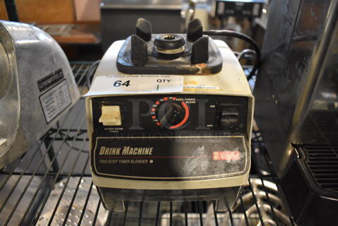 Vita-Mix VM0100A Metal Commercial Countertop Blender Base. 120 Volts, 1 Phase. 7.5x9x8.5. Tested and Working!