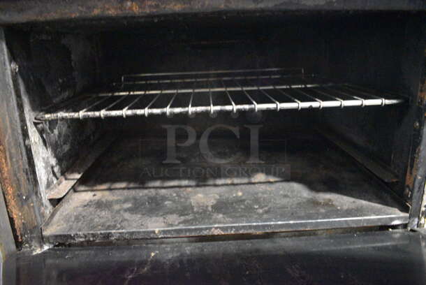 Imperial Stainless Steel Commercial Natural Gas Powered 4 Burner Range w/ Flat Top Griddle, 2 Ovens, Over Shelf and Back Splash. 60x32x55 - Image 6 of 7