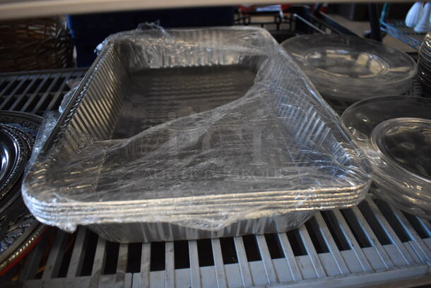 ALL ONE MONEY! Tier Lot of Various Items Including Ceramic Plates, Foil Pans and Serving Trays - Image 7 of 9