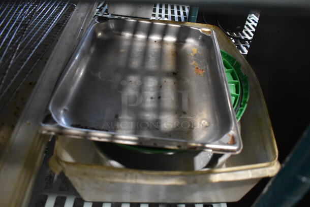 ALL ONE MONEY! Tier Lot of Various Items Including Metal Full Size Baking Pans and Poly Bins / Lids - Image 7 of 7
