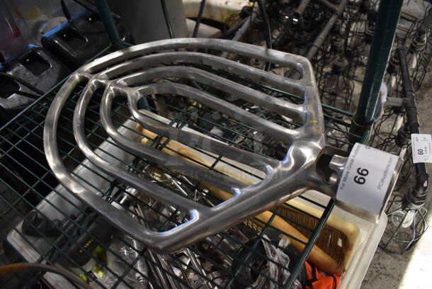 Hobart V1401B Metal Commercial 140 Quart Paddle Attachment for Mixer. 16.5x3.5x25.5 - Image 2 of 5