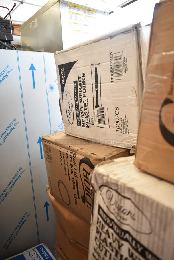 PALLET LOT of 31 BRAND NEW Boxes Including 612D3COMP Choice 8 1/2"x 6 3/8" 3-Compartment Oblong Foil Take-Out Container with Board Lid - 250/Case, 2 Box 130CLKFSNH Visions Individually Wrapped Clear Heavy Weight Cutlery Pack with Napkin - 500/Case, 4 Box 128HDLDBULK ChoiceHD Microwavable Translucent Plastic Deli Container Lid - 480/Case, 346MEDCUP1Z Choice 1 oz. Disposable Polypropylene Graduated Medicine Cup - 5000/Case, 423HLS85SS ServIt HLS85SS 8' Cut-to-Length Ceiling Mount Heat Lamp with Modern Stainless Steel Round Dome Shade, Choice Medicine Cups, 105GC49973 Choice 3 Part Tan and White Carbonless Guest Check with Beverage Lines and Bottom Guest Receipt - 2000/Case, 2 Box 500CC20 Choice Clear PET Customizable Plastic Cold Cup - 20 oz. - 600/Case, Henny Penny 12090 Prime 11" x 19" Filter Pad - 30/Case, 3 Box 433SLINER2BL Baker's Lane 12" x 16" Half Size Silicone Coated Parchment Paper Bun / Sheet Pan Liner Sheet - 1000/Case. 31 Times Your Bid! - Image 4 of 12