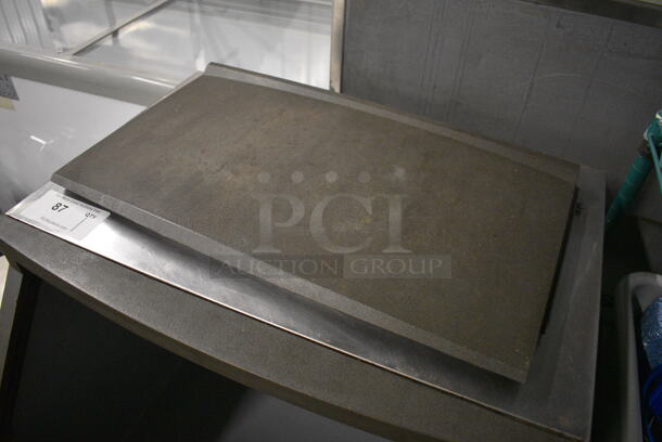 Manitowoc Model QD0132A Stainless Steel Commercial Self Contained Ice Machine. 115 Volts, 1 Phase. 26x25x38.5 - Image 6 of 6
