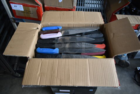 45 SHARPENED Stainless Steel Knives Including Chef Knives. 45 Times Your Bid!