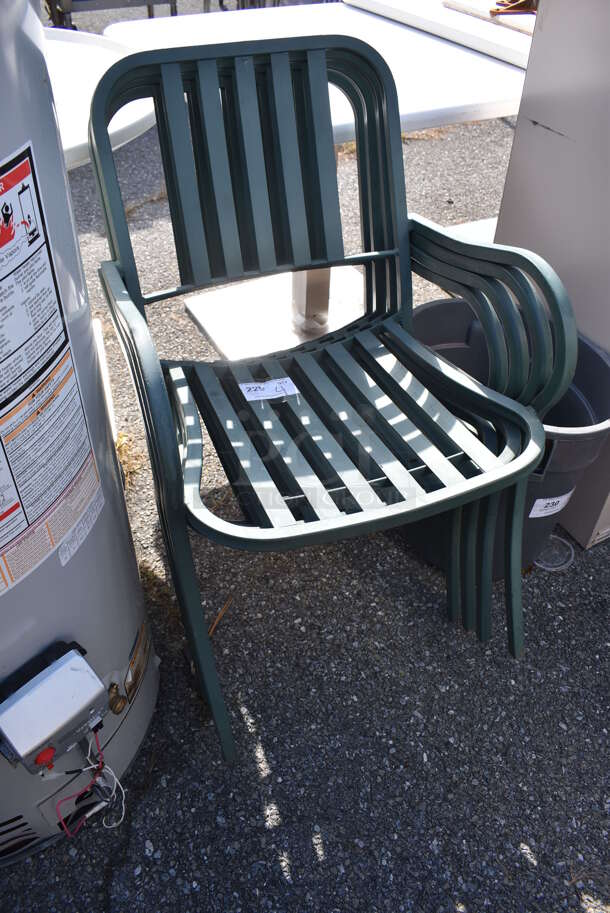 4 Green Metal Outdoor Patio Chairs w/ Arm Rests. 20.5x24x33. 4 Times Your Bid! - Image 3 of 3