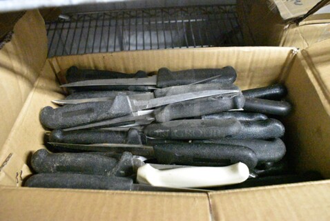 50 SHARPENED Stainless Steel Knives Including Boning Knives. 50 Times Your Bid! 