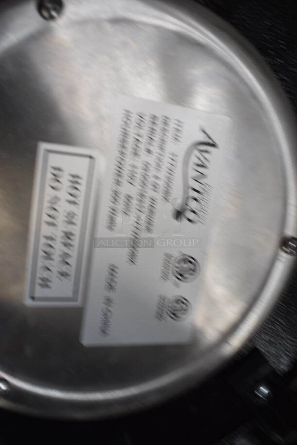 Avantco Model 177W300BK Stainless Steel Commercial Countertop Soup Kettle Food Warmer. 110 Volts, 1 Phase. 10x11x14. Tested and Working! - Image 5 of 6