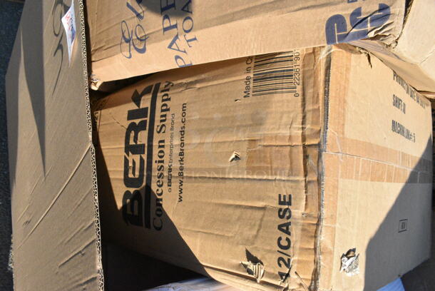 20 BRAND NEW Boxes Including 395TO9121 EcoChoice 9" x 12" x 3" Bagasse 1 Compartment Take-Out Container - 150/Case, 395TO993 EcoChoice 9" x 9" x 3" Compostable Sugarcane / Bagasse 3 Compartment Takeout Container - 200/Case. 20 Times Your Bid!  - Image 4 of 12