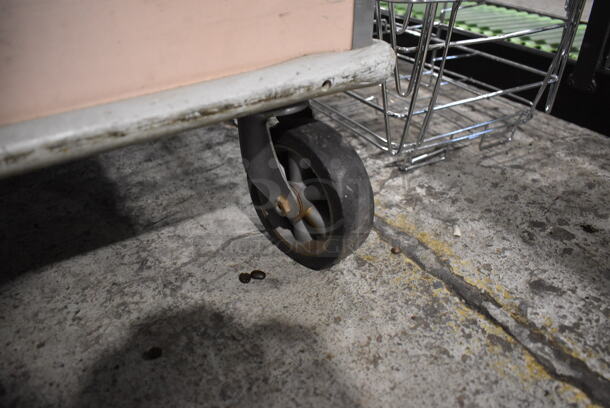 Servolift Eastern TCOH-ST Stainless Steel Commercial Tray Return w/ Cambro Camtray Poly Food Trays on Commercial Casters. 23x23x36. Trays 18.5x14.5x1 - Image 4 of 4