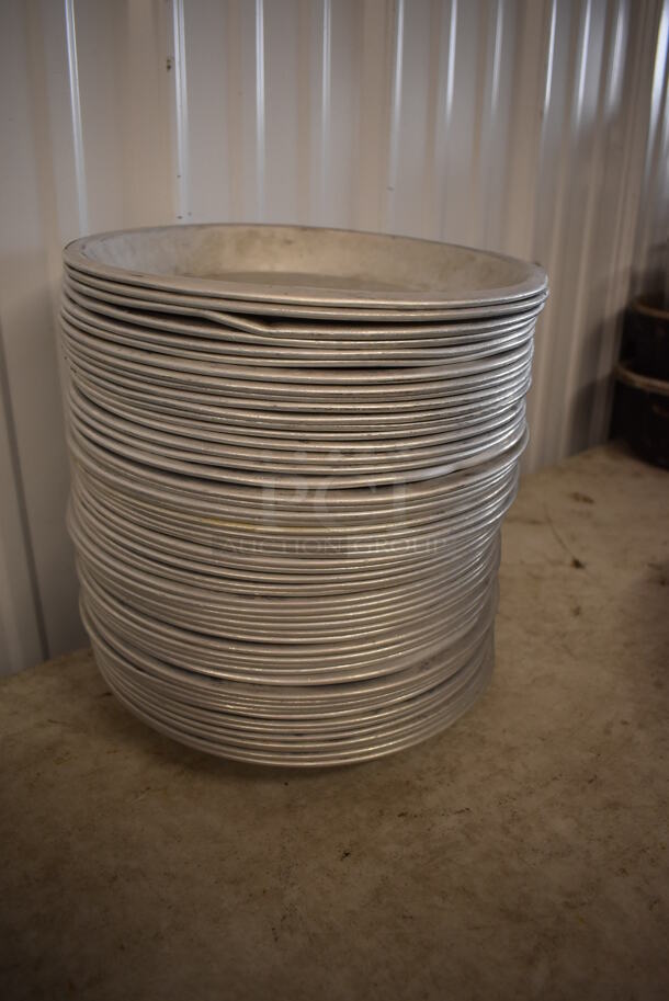 ALL ONE MONEY! Lot of 53 Metal Round Pans. 11x11x1.5 - Image 3 of 5