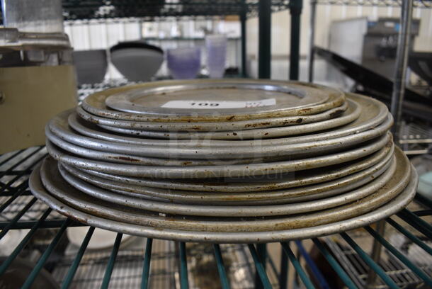 14 Various Metal Round Pizza Baking Pans. Includes 12x12. 14 Times Your Bid! - Image 3 of 3