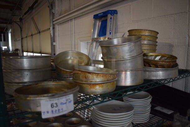 ALL ONE MONEY! Tier Lot of 29 Various Metal Round Baking Pans