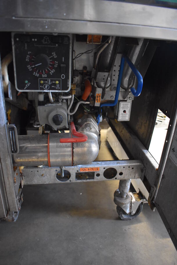 2014 Pitco Frialator Model SSH60 ENERGY STAR Stainless Steel Commercial 4 Bay Natural Gas Powered Deep Fat Fryer w/ 6 Metal Fry Baskets and Filtration System on Commercial Casters. 80,000 BTU. 62.5x35x49 - Image 12 of 12