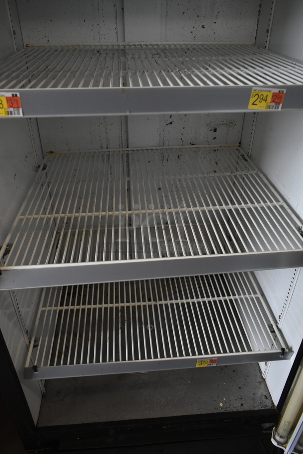 True GDM-26 ENERGY STAR Metal Commercial Single Door Reach In Cooler Merchandiser w/ Poly Coated Racks. 115 Volts, 1 Phase. Tested and Working! - Image 6 of 7
