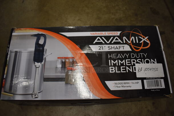 BRAND NEW SCRATCH AND DENT! AvaMix 928IBHD21 Stainless Steel Commercial 21" Shaft Immersion Blender. 120 Volts, 1 Phase. Tested and Working! - Image 9 of 9
