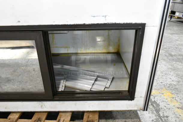 Marc MDL-6 S/C Metal Commercial Floor Style Deli Display Case Merchandiser. 115 Volts, 1 Phase. Tested and Working! - Image 9 of 10