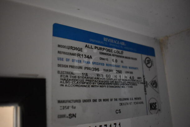 Beverage-Air UR30GE Commercial Countertop Black Display Cooler With Polycoated Shelves. 115V, 1 Phase. Tested and Working! - Image 5 of 5