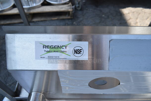 BRAND NEW SCRATCH AND DENT! Regency 600S11818 23" 16-Gauge Stainless Steel One Compartment Commercial Sink with Stainless Steel Legs, without Drainboard - 18" x 18" x 14" Bowl - Image 6 of 6