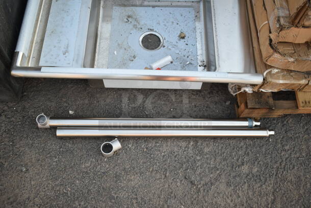 BRAND NEW SCRATCH AND DENT! Regency 600DDT36L 16 Gauge 3' Soiled / Dirty Dish Table - Left Drainboard - Image 3 of 7