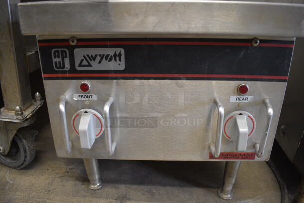 APW Wyott Stainless Steel Commercial Electric Powered 2 Burner Hot Plate Range. 208-240 Volts, 1 Phase. 14x24x15 - Image 5 of 5