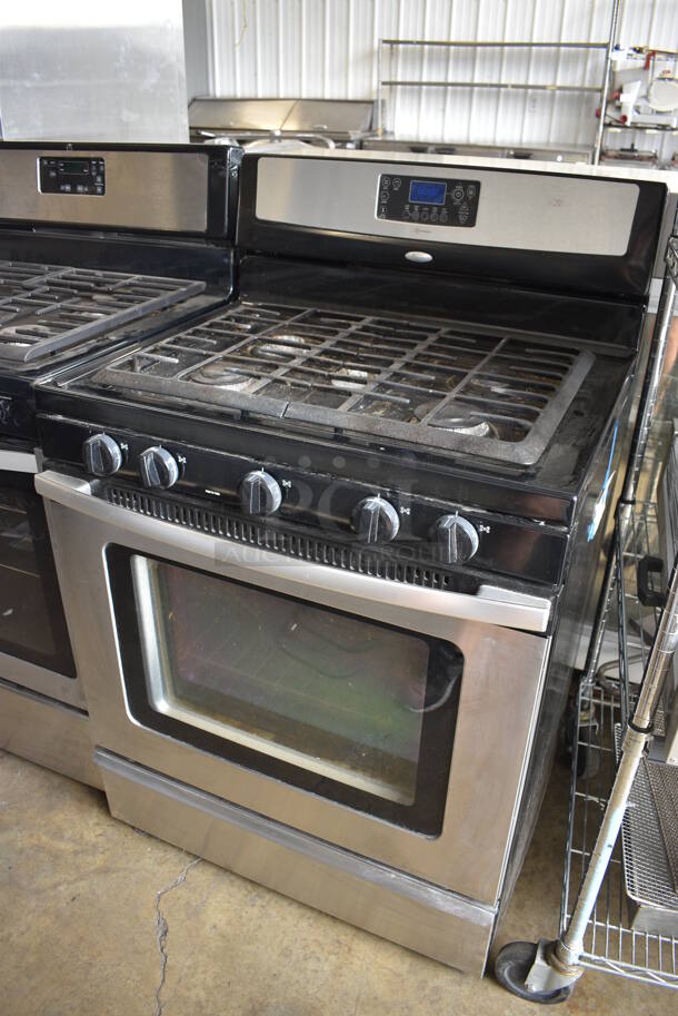 Whirlpool Model XFG374LVS Natural Gas Powered 4 Burner Range w/ Oven. 30x26x46.5 - Image 2 of 7