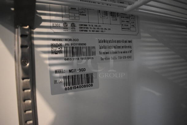 KoolMore Model MDR-3GD Metal Commercial 3 Door Reach In Cooler Merchandiser w/ Poly Coated Racks. 115 Volts, 1 Phase. 78x31x80. Tested and Working! - Image 5 of 7