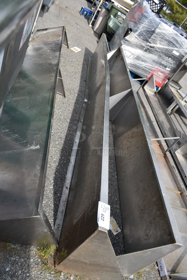 Stainless Steel Commercial Wall Mount Shelf. - Image 2 of 3