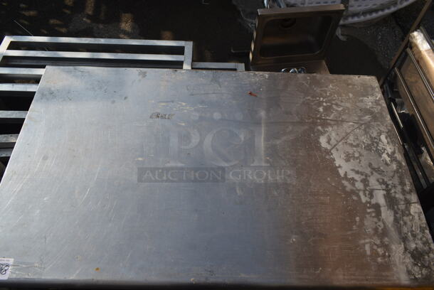 Stainless Steel Equipment Stand w/ Metal Under Shelf. - Image 3 of 4