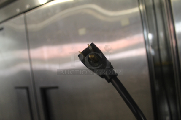 2015 True TG2R-2S Stainless Steel Commercial 2 Door Reach In Cooler w/ Poly Coated Racks on Commercial Casters. 115 Volts, 1 Phase. Tested and Working! - Image 8 of 8