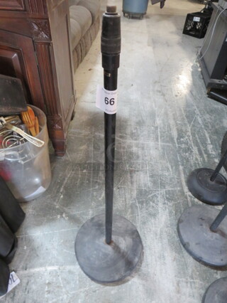 One Microphone Stand.