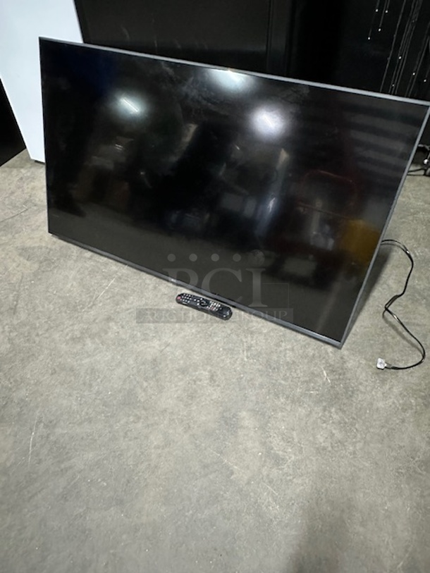 One WORKING LG Flatscreen TV With Remote. Model# 50UQ8000AUB. 120 Volt. 