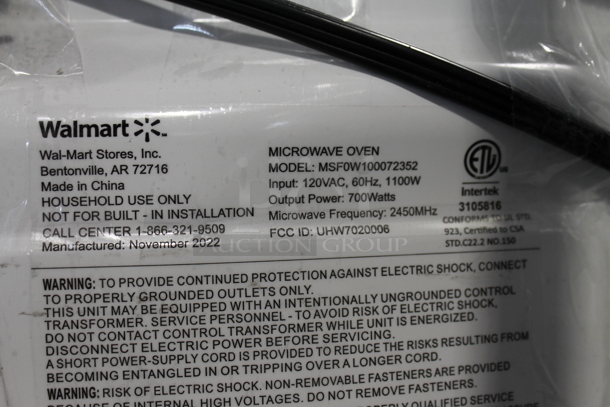 Walmart MSFOW100072352 Countertop Microwave Oven. 120 Volts, 1 Phase.  - Image 5 of 5