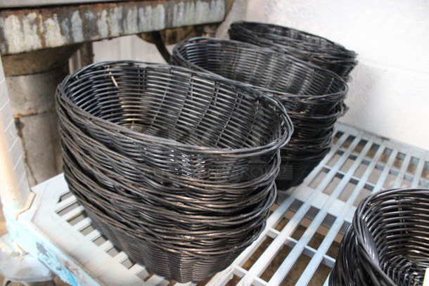 18 Black Bread Baskets. 10x7x3. 18 Times Your Bid! - Image 3 of 3