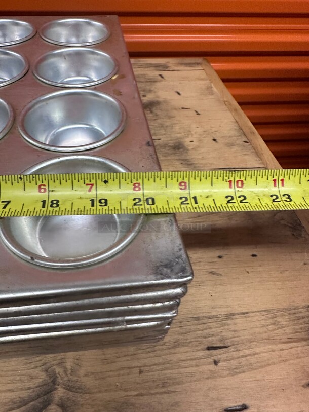 New! Choice 24 Cup 3.5 oz. Non-Stick Carbon Steel Muffin / Cupcake Pan - 21 inch  x 15 inch NSF - Image 6 of 6