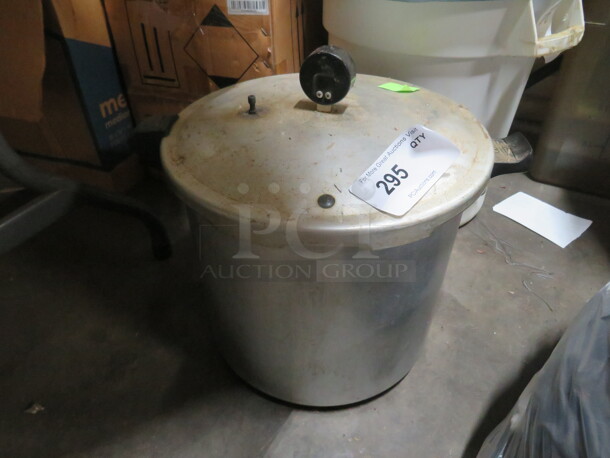 One Pressure Cooker. - Image 1 of 1